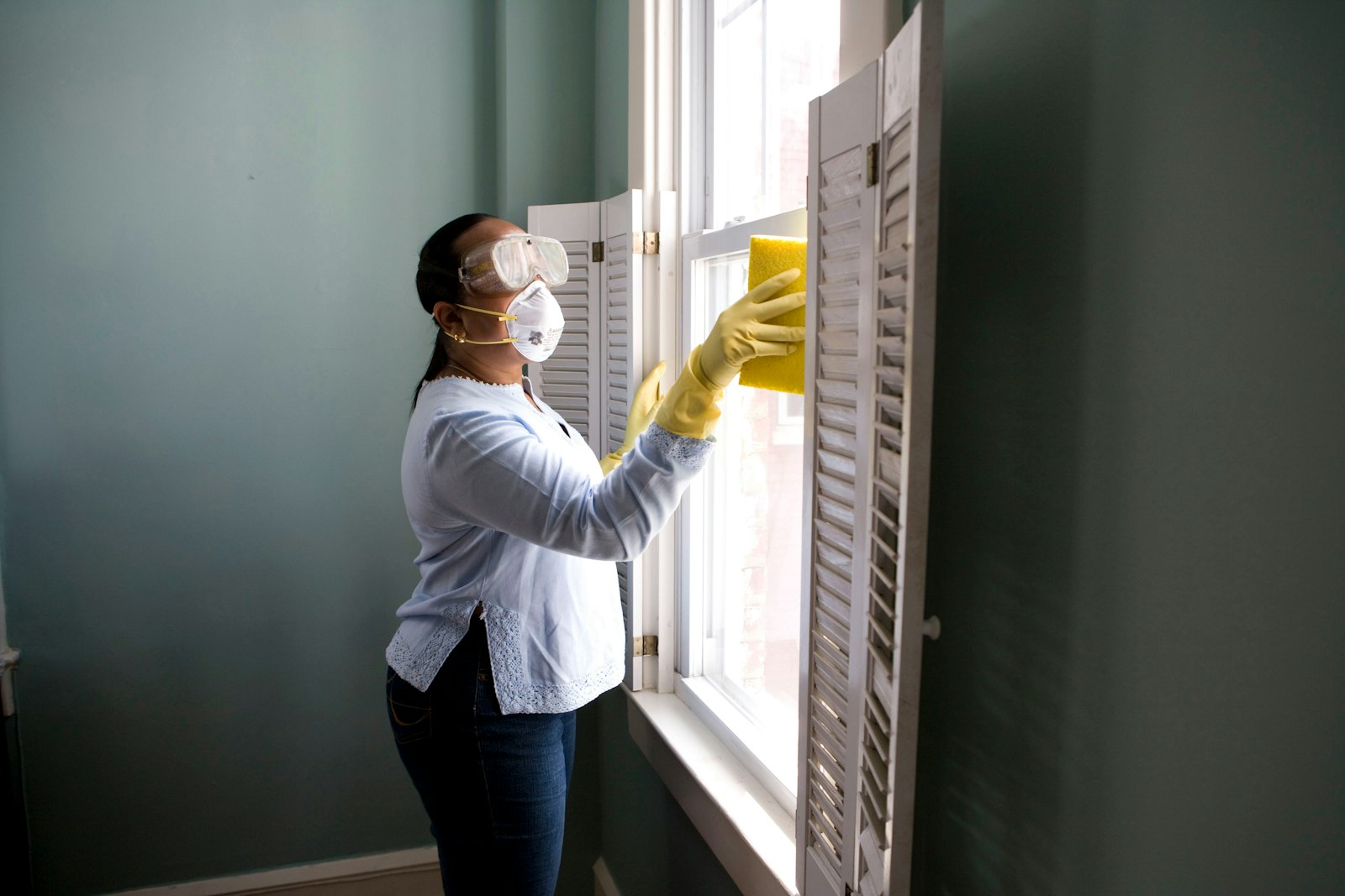 Thorough home cleaning and window maintenance by Brindle House